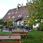 Πανσιόν Am Kirschberg 3*