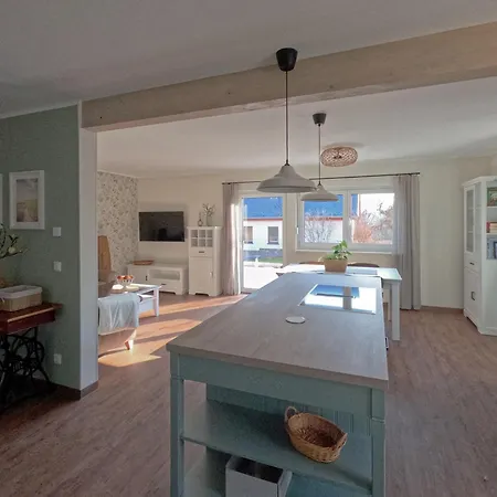 Am Kirschberg Guest house