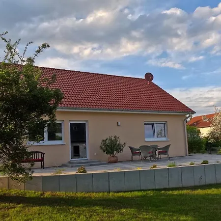 Am Kirschberg Penzion 3*
