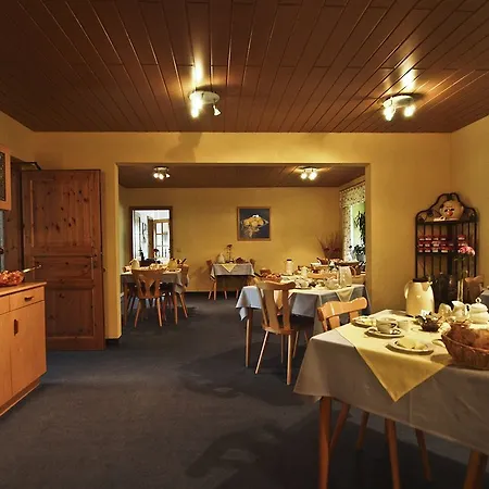 Am Kirschberg 3* 반넨비츠