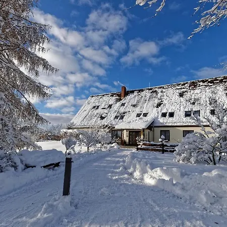 Am Kirschberg Гостевой дом Банневиц