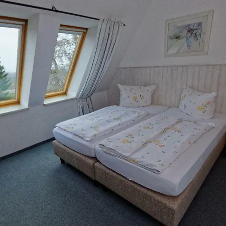 Am Kirschberg 3* Bannewitz