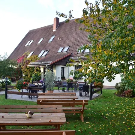 Penzion Am Kirschberg 3*