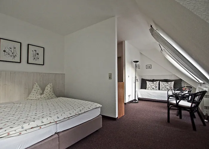 Pensionat Am Kirschberg 3*