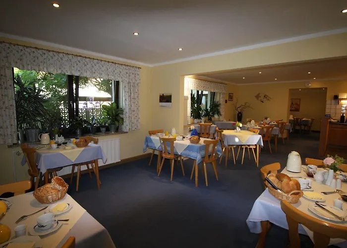 Am Kirschberg Pensionat Bannewitz