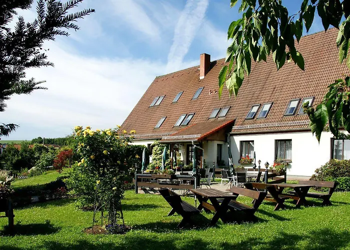 Pensionat Am Kirschberg 3*